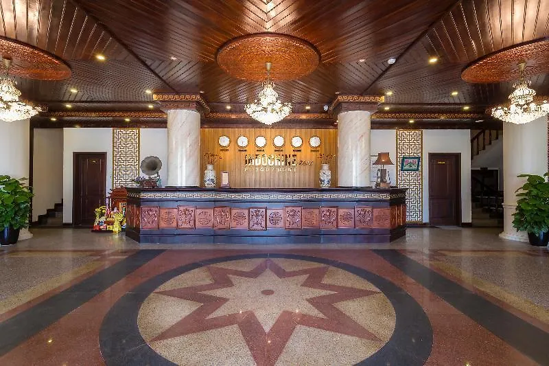Lu Na Diamond Riverside Hotel 会安